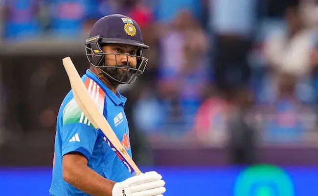 ಐಸಿಸಿ ಏಕದಿನ ಬ್ಯಾಟಿಂಗ್ ರ‍್ಯಾಂಕಿಂಗ್ ನಲ್ಲಿ ಅಗ್ರಸ್ಥಾನ; ಇತಿಹಾಸ ಸೃಷ್ಟಿಸಿದ ರೋಹಿತ್ ಶರ್ಮಾ