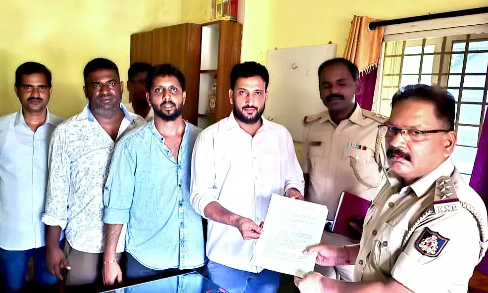 ಉಡುಪಿ: ವಸಂತ್ ಗಿಳಿಯಾರು ವಿರುದ್ಧ ಕ್ರಮಕ್ಕೆ ಯುವ ಕಾಂಗ್ರೆಸ್ ಮನವಿ