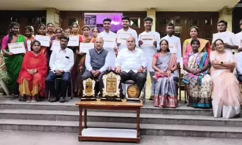 ಕಲಬುರಗಿ | ಯುವಜನೋತ್ಸವ ಸ್ಪರ್ಧೆಯಲ್ಲಿ ಶರಣಬಸವೇಶ್ವರ ಕಲಾ ಮಹಾ ವಿದ್ಯಾಲಯದ ವಿದ್ಯಾರ್ಥಿಗಳಿಗೆ ಪ್ರಶಸ್ತಿ