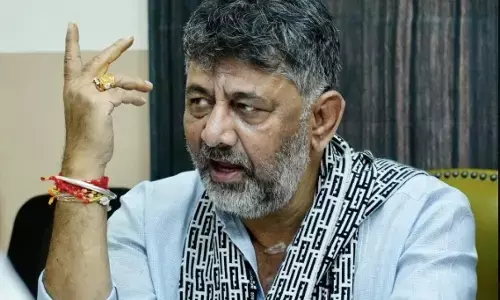 ಶ್ರೀರಾಮುಲು ಕೊಟ್ಟ ಹಣವನ್ನೇ ಬಿಹಾರಕ್ಕೆ ನೀಡಿದ್ದೇವೆ: ʼ300 ಕೋಟಿ ರೂ. ಕಪ್ಪ ಕಾಣಿಕೆʼ ಆರೋಪಕ್ಕೆ ಡಿಸಿಎಂ ಡಿ.ಕೆ. ಶಿವಕುಮಾರ್ ಲೇವಡಿ