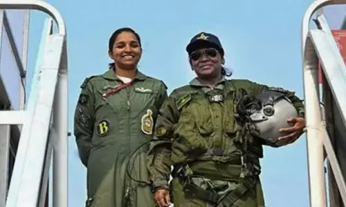 ರಫೇಲ್ ಯುದ್ಧ ವಿಮಾನದಲ್ಲಿ ಹಾರಾಟ ನಡೆಸಿದ ರಾಷ್ಟ್ರಪತಿ ದ್ರೌಪದಿ ಮುರ್ಮು