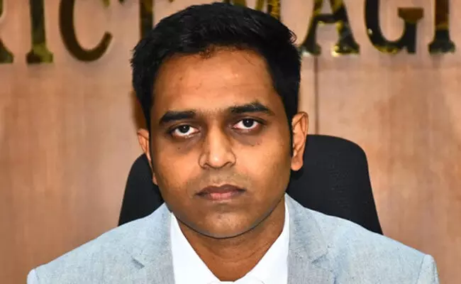 ಯಾದಗಿರಿ: ಅಕ್ರಮ ಕೃತ್ಯಗಳಲ್ಲಿ ತೊಡಗಿದವರ ಪತ್ತೆಗೆ ಜಿಲ್ಲಾಧಿಕಾರಿ ಹರ್ಷಲ್ ಭೋಯರ್ ಸೂಚನೆ