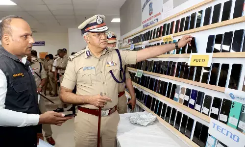 ಬೆಂಗಳೂರು| ನಗರಾದ್ಯಂತ ಮೊಬೈಲ್ ಕಳ್ಳತನ ಪ್ರಕರಣ: 1949 ಮೊಬೈಲ್ ಫೋನ್‍ಗಳು ವಶ, 42 ಆರೋಪಿಗಳ ಬಂಧನ