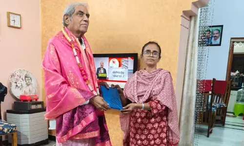 ಕಲಬುರಗಿ | ರಾಜ್ಯೋತ್ಸವ ಪ್ರಶಸ್ತಿ ಪುರಸ್ಕೃತ ಎಸ್.ಬಿ.ಹೊಸಮನಿಗೆ ಸನ್ಮಾನ