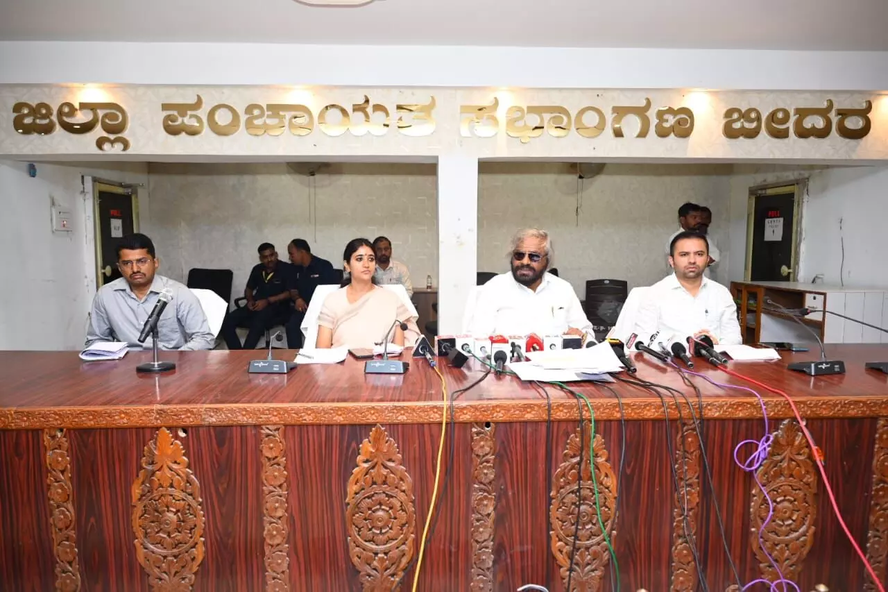 ಬೀದರ್ | ರೈತರ ಖಾತೆಗೆ ಪರಿಹಾರ ಹಣ ಪಾವತಿ ಪ್ರಕ್ರಿಯೆ ಆರಂಭಿಸಲಾಗಿದೆ : ಸಚಿವ ಈಶ್ವರ್ ಖಂಡ್ರೆ