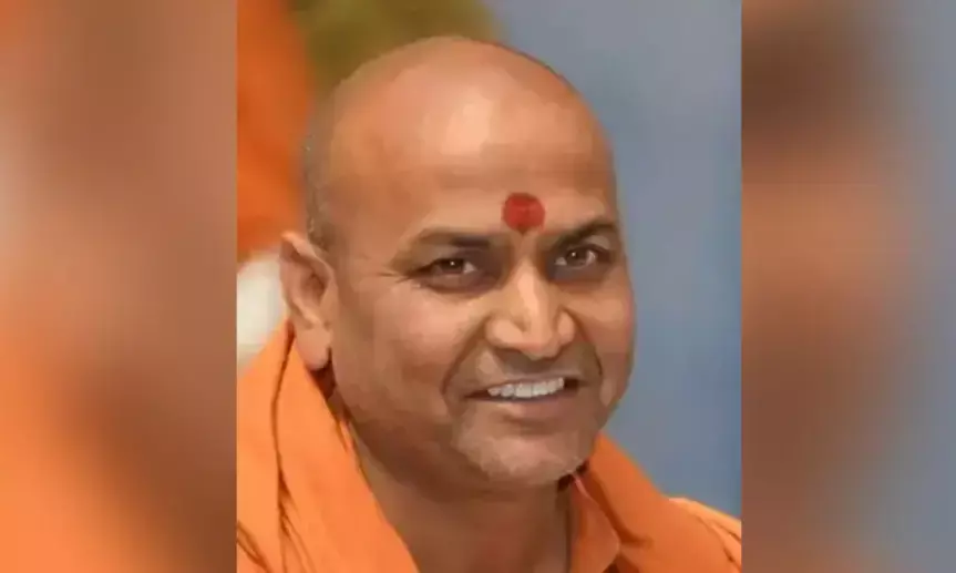 ಲಿಂಗಾಯತ ಮಠಾಧಿಪತಿಗಳ ಬಗ್ಗೆ ಅವಹೇಳನಕಾರಿ ಹೇಳಿಕೆ; ಕಾಡಸಿದ್ದೇಶ್ವರ ಸ್ವಾಮೀಜಿಗೆ ತಾತ್ಕಾಲಿಕ ಪ್ರತಿಬಂಧಕಾದೇಶ ವಿಧಿಸಿದ ಕೋರ್ಟ್