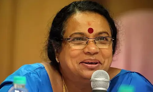 ಕೊನೆಯವರೆಗೂ ಅಂಟಿರಲಿ ಬಣ್ಣದ ನಂಟು: ಉಮಾಶ್ರೀ