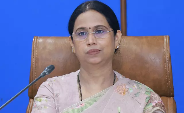 ಡಿಜಿಟಲ್ ಅರೆಸ್ಟ್ ಪ್ರಕರಣ : ಮಂಗಳೂರು ಪೊಲೀಸರ ಕಾರ್ಯಾಚರಣೆಗೆ ಸಚಿವೆ ಲಕ್ಷ್ಮೀ ಹೆಬ್ಬಾಳ್ಕರ್ ಶ್ಲಾಘನೆ