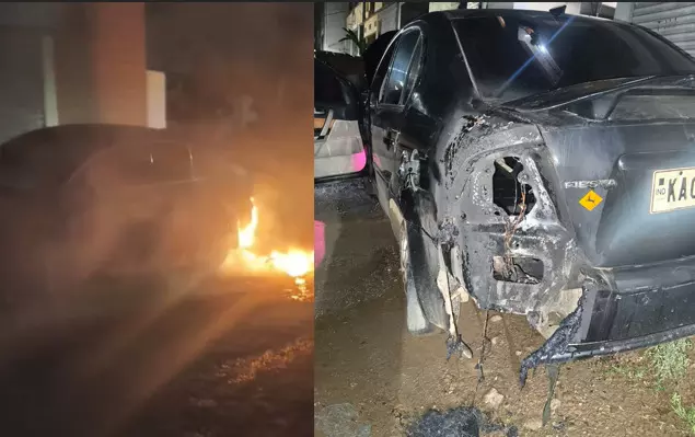 ಕಲಬುರಗಿ | ʼಜೈ ಶ್ರೀರಾಮ್ʼ ಘೋಷಣೆ ಕೂಗಿ ಭೀಮ್ ಆರ್ಮಿಯ ಕಾರ್ಯದರ್ಶಿಯ ಕಾರಿಗೆ ಬೆಂಕಿ ಹಚ್ಚಿದ ಕಿಡಿಗೇಡಿಗಳು : ಆರೋಪ ಕಲಬುರಗಿ | ʼಜೈ ಶ್ರೀರಾಮ್ʼ ಘೋಷಣೆ ಕೂಗಿ ಭೀಮ್ ಆರ್ಮಿಯ ಕಾರ್ಯದರ್ಶಿಯ ಕಾರಿಗೆ ಬೆಂಕಿ ಹಚ್ಚಿದ ಕಿಡಿಗೇಡಿಗಳು : ಆರೋಪ