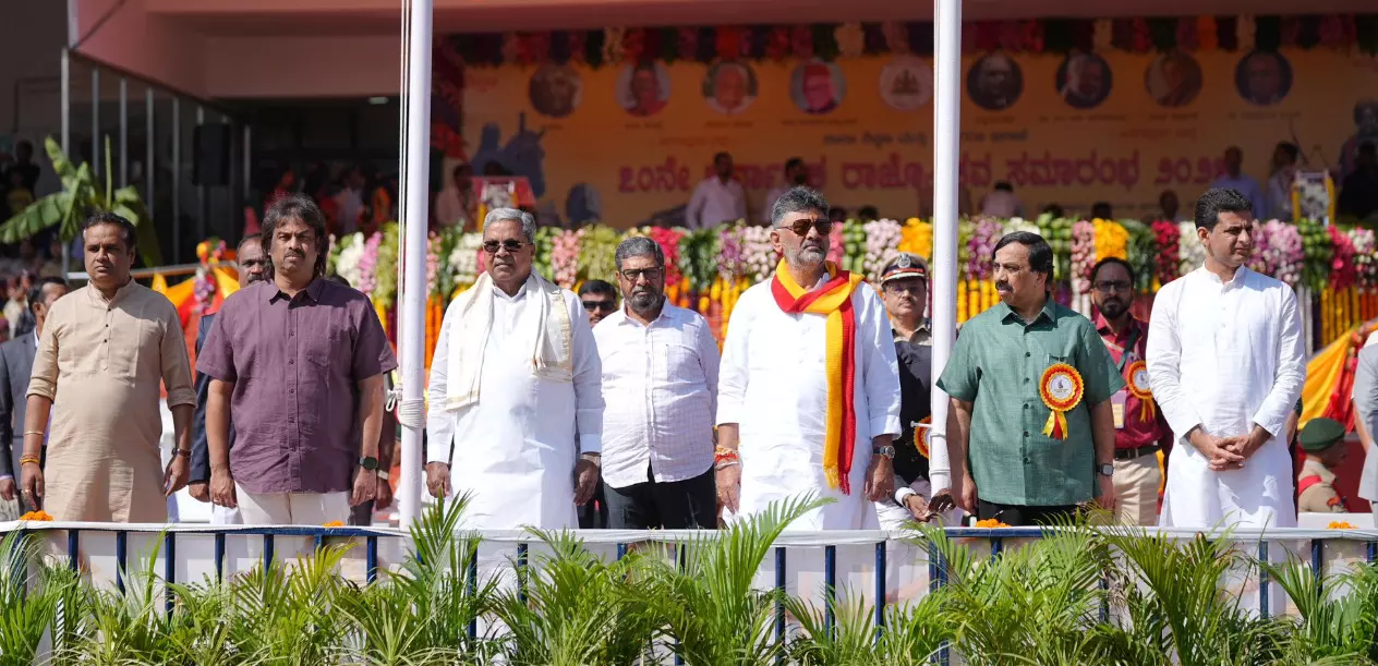 ಇಂಗ್ಲೀಷ್, ಹಿಂದಿ ಭಾಷೆಗಳ ದಾಳಿಯಿಂದ ಕನ್ನಡವನ್ನು ಕಾಪಾಡಬೇಕು : ಡಿಸಿಎಂ ಡಿ.ಕೆ.ಶಿವಕುಮಾರ್ ಇಂಗ್ಲೀಷ್, ಹಿಂದಿ ಭಾಷೆಗಳ ದಾಳಿಯಿಂದ ಕನ್ನಡವನ್ನು ಕಾಪಾಡಬೇಕು : ಡಿಸಿಎಂ ಡಿ.ಕೆ.ಶಿವಕುಮಾರ್