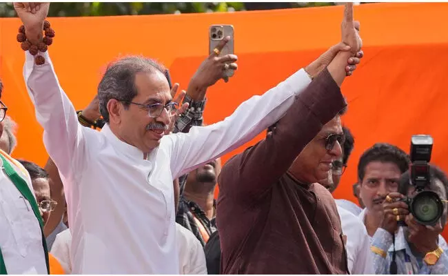 ಮತದಾರರ ಪಟ್ಟಿಯಲ್ಲಿ ಅಕ್ರಮ ಆರೋಪ | ಮಹಾ ವಿಕಾಸ ಅಘಾಡಿಯಿಂದ ಪ್ರತಿಭಟನಾ ರ‍್ಯಾಲಿ