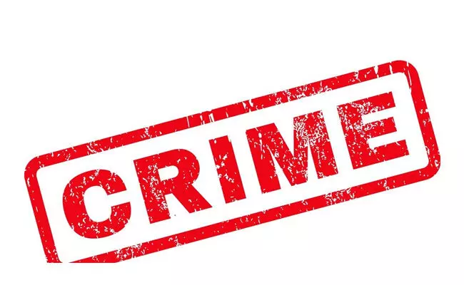 ಜೈಲಿನಲ್ಲಿರುವ ಅಪರಾಧಿಯನ್ನೇ ಮದುವೆಯಾಗಲು ಆತನ ಮನೆಯಲ್ಲೇ ಬೀಡು ಬಿಟ್ಟ ಯುವತಿ!