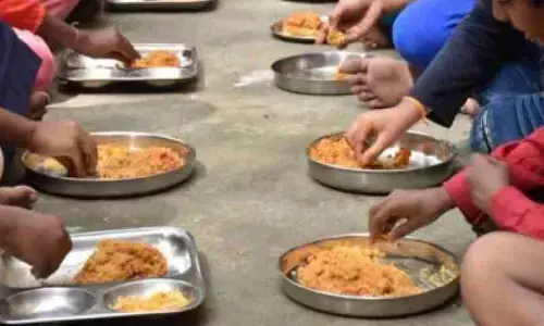 ತೆಲಂಗಾಣ | ವಿಷಾಹಾರ ಸೇವನೆ ; 52 ವಿದ್ಯಾರ್ಥಿಗಳು ಆಸ್ಪತ್ರೆಗೆ ದಾಖಲು