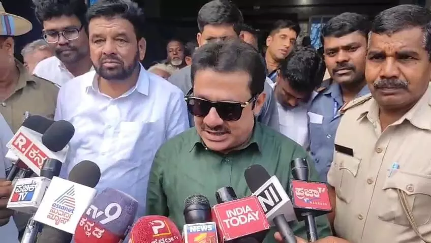 ಡಿಕೆಶಿ ಮುಂದೆ ಸಿಎಂ ಆಗಲಿ ಎಂಬುದು ನನ್ನ ಆಸೆ : ಸಚಿವ ಝಮೀರ್ ಅಹ್ಮದ್ ಡಿಕೆಶಿ ಮುಂದೆ ಸಿಎಂ ಆಗಲಿ ಎಂಬುದು ನನ್ನ ಆಸೆ : ಸಚಿವ ಝಮೀರ್ ಅಹ್ಮದ್