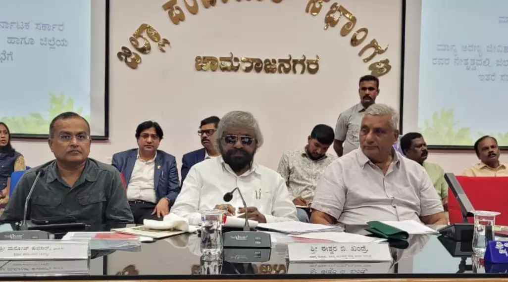 ಅಕ್ರಮ ಹೋಂ ಸ್ಟೇ, ರೆಸಾರ್ಟ್ಗೆ ಅವಕಾಶ ನೀಡುವುದಿಲ್ಲ : ಸಚಿವ ಈಶ್ವರ್ ಖಂಡ್ರೆ ಅಕ್ರಮ ಹೋಂ ಸ್ಟೇ, ರೆಸಾರ್ಟ್ಗೆ ಅವಕಾಶ ನೀಡುವುದಿಲ್ಲ : ಸಚಿವ ಈಶ್ವರ್ ಖಂಡ್ರೆ