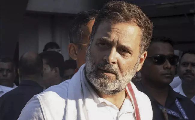 ಟ್ರಂಪ್‌ಗೆ ಹೆದರುವ ಮೋದಿಗೆ ಅಂಬಾನಿ, ಅದಾನಿ ರಿಮೋಟ್ ಕಂಟ್ರೋಲ್ : ರಾಹುಲ್ ಗಾಂಧಿ ವಾಗ್ದಾಳಿ