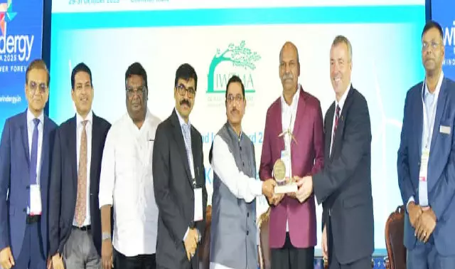 ಅನುಷ್ಠಾನ ಹಂತದಲ್ಲಿರುವ ಅತ್ಯಧಿಕ ಪವನ ವಿದ್ಯುತ್ ಸಾಮರ್ಥ್ಯ : ಕರ್ನಾಟಕಕ್ಕೆ ಪ್ರಶಸ್ತಿ ಅನುಷ್ಠಾನ ಹಂತದಲ್ಲಿರುವ ಅತ್ಯಧಿಕ ಪವನ ವಿದ್ಯುತ್ ಸಾಮರ್ಥ್ಯ : ಕರ್ನಾಟಕಕ್ಕೆ ಪ್ರಶಸ್ತಿ