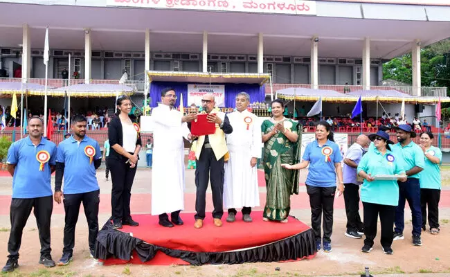 ಕ್ರೀಡಾ ಕ್ಷೇತ್ರದಲ್ಲಿ ಸಾಧನೆ ಮಾಡಬೇಕಾದರೆ ದೈಹಿಕವಾಗಿ ಸದೃಢರಾಗಬೇಕಾಗಿದೆ : ಸೈಯದ್ ಕಿರ್ಮಾನಿ