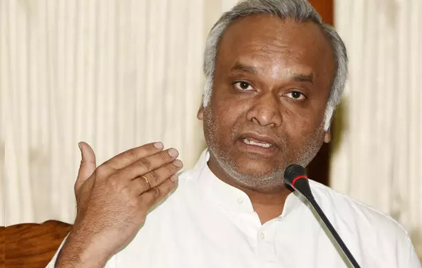 ನ.18ರಿಂದ ʼಬೆಂಗಳೂರು ಟೆಕ್ ಶೃಂಗಸಭೆʼ : ಪ್ರಿಯಾಂಕ್ ಖರ್ಗೆ ನ.18ರಿಂದ ʼಬೆಂಗಳೂರು ಟೆಕ್ ಶೃಂಗಸಭೆʼ : ಪ್ರಿಯಾಂಕ್ ಖರ್ಗೆ