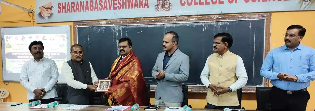 ಕಲಬುರಗಿ | ಭ್ರಷ್ಟಾಚಾರ ಭಯೋತ್ಪಾದನೆಗಿಂತಲೂ ದೊಡ್ಡ ಅಪಾಯ : ಶ್ರೀನಿವಾಸ ನವಲೆ