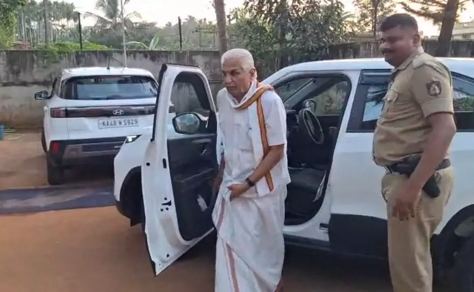 ಪುತ್ತೂರು| ವಿವಾದಾತ್ಮಕ ಹೇಳಿಕೆ ಪ್ರಕರಣ: ವಿಚಾರಣೆಗೆ ಹಾಜರಾದ ಆರೆಸ್ಸೆಸ್‌ ಮುಖಂಡ ಕಲ್ಕಡ್ಕ ಪ್ರಭಾಕರ ಭಟ್