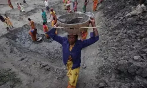 ಸುಪ್ರೀಂ ಕೋರ್ಟ್‌ನಲ್ಲಿ ಹಿನ್ನಡೆಯ ಫಲಶ್ರುತಿ | ಪಶ್ಚಿಮ ಬಂಗಾಳದಲ್ಲಿ ನರೇಗಾ ಪುನರಾರಂಭಕ್ಕೆ ಚಿಂತನೆ: ಪಿಎಂಒಗೆ ತಿಳಿಸಿದ ಎಂಒಆರ್‌ಡಿ