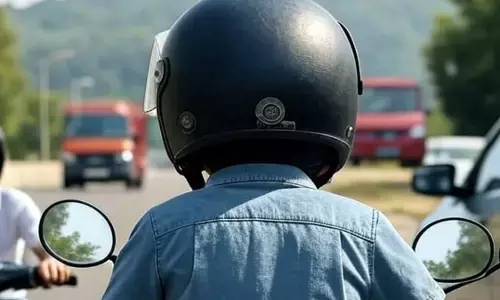 ಮಂಗಳೂರು | ದ್ವಿಚಕ್ರ ವಾಹನ ಚಲಾಯಿಸಿದ ಬಾಲಕ; ಮಾಲಕಿಗೆ 26,000 ರೂ.ದಂಡ