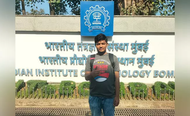 ಇಂದು ಕೊರಳು ಕೇಳುತಿಹರು - ಅಂದು ಬೆರಳು ಕೇಳಿದವರು ಇಂದು ಕೊರಳು ಕೇಳುತಿಹರು - ಅಂದು ಬೆರಳು ಕೇಳಿದವರು