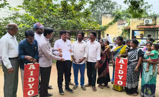 ರಾಯಚೂರು | ಬುಡ್ಗಾ ಅಲೆಮಾರಿ ಸಮುದಾಯಗಳ ಕಾಲೋನಿಗಳಲ್ಲಿ ಮೂಲಸೌಕರ್ಯ ಒದಗಿಸಲು ಮನವಿ