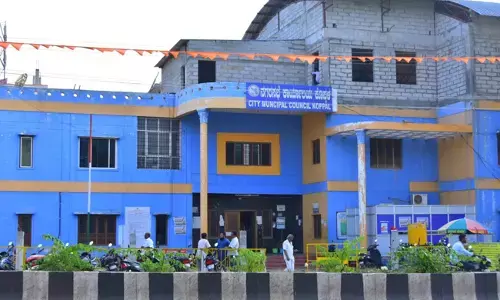 ಕೊಪ್ಪಳ | ಕನ್ನಡದಲ್ಲಿ ನಾಮಫಲಕ ಹಾಕುವಂತೆ ನಗರಸಭೆ ಪೌರಾಯುಕ್ತರಿಂದ ಸೂಚನೆ