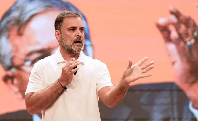 ದಿಲ್ಲಿಯಲ್ಲಿ ಮತ ಹಾಕಿದ್ದ ಬಿಜೆಪಿ ನಾಯಕರಿಂದ ಬಿಹಾರದಲ್ಲೂ ಮತದಾನ: ರಾಹುಲ್ ಗಾಂಧಿ ಆರೋಪ