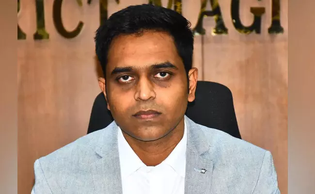 ಯಾದಗಿರಿ | ಕಾನೂನು ಬದ್ಧ ದತ್ತು ಪ್ರಕ್ರಿಯೆ “ಜೀವ ಸೆಲೆ” ವಿಡಿಯೋ ವೀಕ್ಷಿಸಲು ಜಿಲ್ಲಾಧಿಕಾರಿಯಿಂದ ಸೂಚನೆ