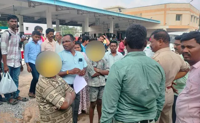 ಬಳ್ಳಾರಿ | ವಿವಿಧೆಡೆ ದಾಳಿ : 6 ಬಾಲಕಾರ್ಮಿಕ ಮಕ್ಕಳ ರಕ್ಷಣೆ ಬಳ್ಳಾರಿ | ವಿವಿಧೆಡೆ ದಾಳಿ : 6 ಬಾಲಕಾರ್ಮಿಕ ಮಕ್ಕಳ ರಕ್ಷಣೆ