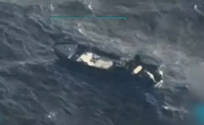 ಮಾದಕದ್ರವ್ಯ ಕಳ್ಳಸಾಗಣೆ ಬೋಟ್ ಮೇಲೆ ಅಮೆರಿಕನ್ ಪಡೆಗಳ ದಾಳಿ: ಇಬ್ಬರು ಮೃತ್ಯು ಮಾದಕದ್ರವ್ಯ ಕಳ್ಳಸಾಗಣೆ ಬೋಟ್ ಮೇಲೆ ಅಮೆರಿಕನ್ ಪಡೆಗಳ ದಾಳಿ: ಇಬ್ಬರು ಮೃತ್ಯು