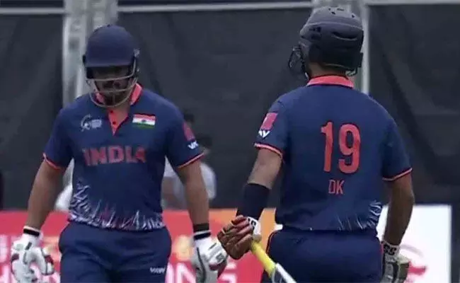 ಹಾಂಕಾಂಗ್ ಸಿಕ್ಸಸ್: ಪಾಕಿಸ್ತಾನದ ವಿರುದ್ಧ ಭಾರತ ಜಯಭೇರಿ ಹಾಂಕಾಂಗ್ ಸಿಕ್ಸಸ್: ಪಾಕಿಸ್ತಾನದ ವಿರುದ್ಧ ಭಾರತ ಜಯಭೇರಿ