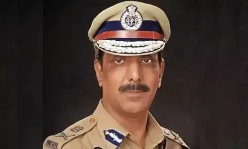 ಪುತ್ರನ ನಿಗೂಢ ಸಾವು ಪ್ರಕರಣ | ಮಾಜಿ ಡಿಜಿಪಿ ಮುಹಮ್ಮದ್ ಮುಸ್ತಫಾ, ಪತ್ನಿ ಮಾಜಿ ಸಚಿವೆ ರಝಿಯಾ ಸುಲ್ತಾನಾ ವಿರುದ್ಧ ಸಿಬಿಐ ಎಫ್‌ಐಆರ್