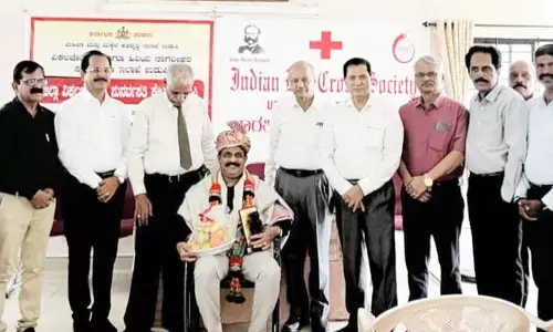 ರೆಡ್‌ಕ್ರಾಸ್: ಶಾಂತರಾಮ ಶೆಟ್ಟರಿಗೆ ಅಭಿನಂದನೆ