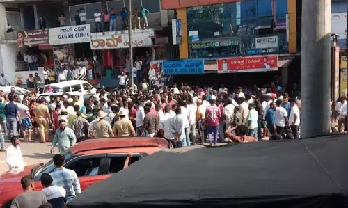 ಸುಂಟಿಕೊಪ್ಪ | ವೈದ್ಯರ ನಿರ್ಲಕ್ಷ್ಯದಿಂದ ಯುವಕ ಮೃತ್ಯು ಆರೋಪ; ಕುಟುಂಬಸ್ಥರು, ಸಾರ್ವಜನಿಕರಿಂದ ಪ್ರತಿಭಟನೆ