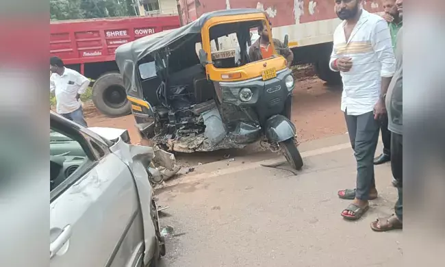 ಪುತ್ತೂರು | ಕಾರು - ಅಟೋ ರಿಕ್ಷಾ ನಡುವೆ ಢಿಕ್ಕಿ: ಮೂವರಿಗೆ ಗಾಯ