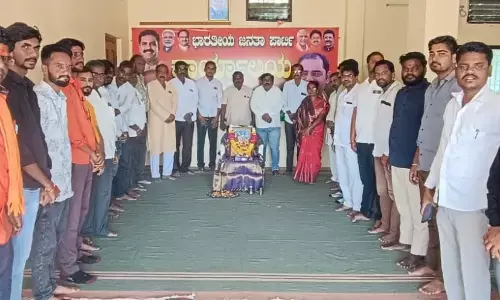 ಕಲಬುರಗಿ | ಭಕ್ತಿ ಮಾರ್ಗದಿಂದ ಭಗವಂತನನ್ನು ಒಲಿಸಿಕೊಂಡವರು ಕನಕದಾಸರು : ನಿಂಗಣ್ಣ ಹುಳಗೋಳಕರ್