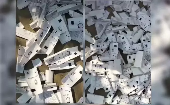 ಬಿಹಾರ ಚುನಾವಣೆ | ಸಮಷ್ಠಿಪುರದಲ್ಲಿ ವಿವಿಪ್ಯಾಟ್ ಸ್ಲಿಪ್‌ಗಳ ರಾಶಿ ಪತ್ತೆ ಪ್ರಕರಣ : ಚುನಾವಣಾಧಿಕಾರಿಯ ಅಮಾನತು ; ಎಫ್ಐಆರ್ ದಾಖಲು