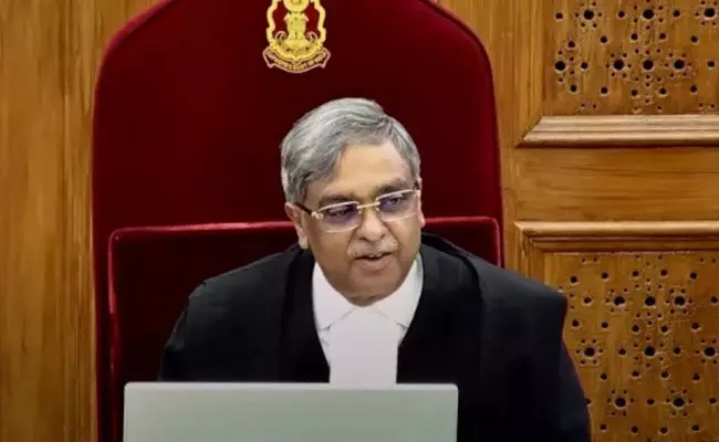 ದೇಶದ ಜೈಲುಗಳಲ್ಲಿರುವ ಶೇ.70 ಮಂದಿ ಕೈದಿಗಳ ಅಪರಾಧ ಈವರೆಗೆ ದೃಢಪಟ್ಟಿಲ್ಲ: ಸುಪ್ರೀಂಕೋರ್ಟ್ ನ್ಯಾಯಾಧೀಶ ವಿಕ್ರಮ್ ನಾಥ್