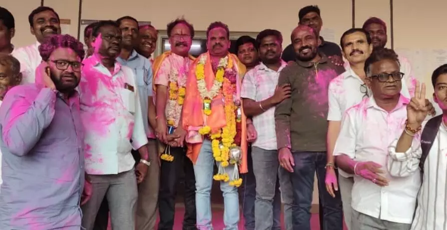 ಯಾದಗಿರಿ | ಕಾರ್ಯನಿರತ ಪತ್ರಕರ್ತರ ಸಂಘದ ಚುನಾವಣೆ : ಮಲ್ಲಪ್ಪ ಸಂಕೀನ್ ಸತತ 2ನೇ ಬಾರಿಗೆ ಜಿಲ್ಲಾಧ್ಯಕ್ಷರಾಗಿ ಆಯ್ಕೆ