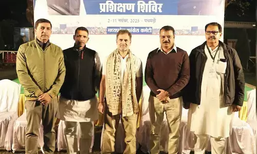 ಕಾಂಗ್ರೆಸ್ ತರಬೇತಿ ಕಾರ್ಯಕ್ರಮಕ್ಕೆ ತಡವಾಗಿ ಆಗಮನ: ರಾಹುಲ್ ಗಾಂಧಿಗೆ ಹತ್ತು ಭಸ್ಕಿ ಹೊಡೆಯುವ ಶಿಕ್ಷೆ!