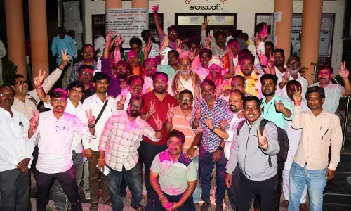 ಕಲಬುರಗಿ| ಪತ್ರಕರ್ತರ ಸಂಘದ ಚುನಾವಣೆ : 4ನೇ ಬಾರಿಗೆ ಜಿಲ್ಲಾಧ್ಯಕ್ಷರಾಗಿ ಆಯ್ಕೆಯಾದ ಬಾಬುರಾವ್ ಯಡ್ರಾಮಿ