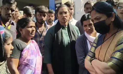 ಬೀದರ್ ಕೇಂದ್ರ ಬಸ್‌ ನಿಲ್ದಾಣಕ್ಕೆ ಡಾ. ನಾಗಲಕ್ಷ್ಮೀ ಚೌಧರಿ ಭೇಟಿ : ಅವ್ಯವಸ್ಥೆ ವಿರುದ್ಧ ಅಸಮಾಧಾನ