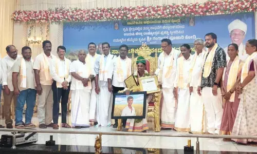 ಜಿಲ್ಲಾ ರಾಜ್ಯೋತ್ಸವ ಪ್ರಶಸ್ತಿ ಪುರಸ್ಕೃತ ಕೃಷಿಕ ಗಂಗಾಧರ ಪೂಜಾರಿಗೆ ಹುಟ್ಟೂರ ಸನ್ಮಾನ
