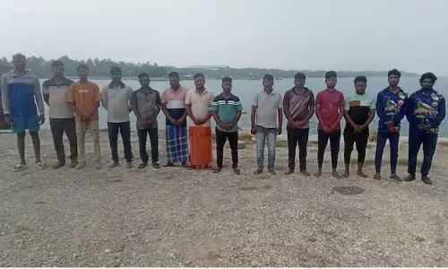 ಶ್ರೀಲಂಕಾ ನೌಕಾ ಪಡೆಯಿಂದ 14 ಮೀನುಗಾರರ ಬಂಧನ