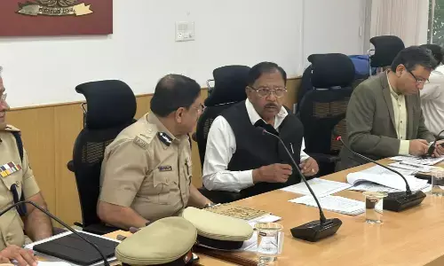 ರಾಜ್ಯದ ಕಾರಾಗೃಹಗಳ ಪರಿಶೀಲನೆಗೆ ಉನ್ನತ ಸಮಿತಿ ರಚನೆ; ತಿಂಗಳೊಳಗೆ ಸಮಗ್ರ ವರದಿ ನೀಡಲು ಗೃಹ ಸಚಿವ ಡಾ.ಜಿ.ಪರಮೇಶ್ವರ್ ಸೂಚನೆ