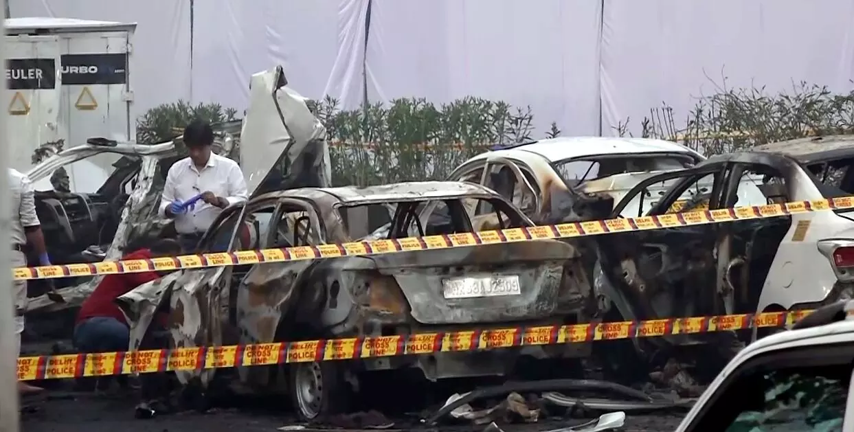 PHOTOS | ಕೆಂಪು ಕೋಟೆ ಬಳಿ ಸ್ಫೋಟ: 12 ಮಂದಿ ಮೃತ್ಯು